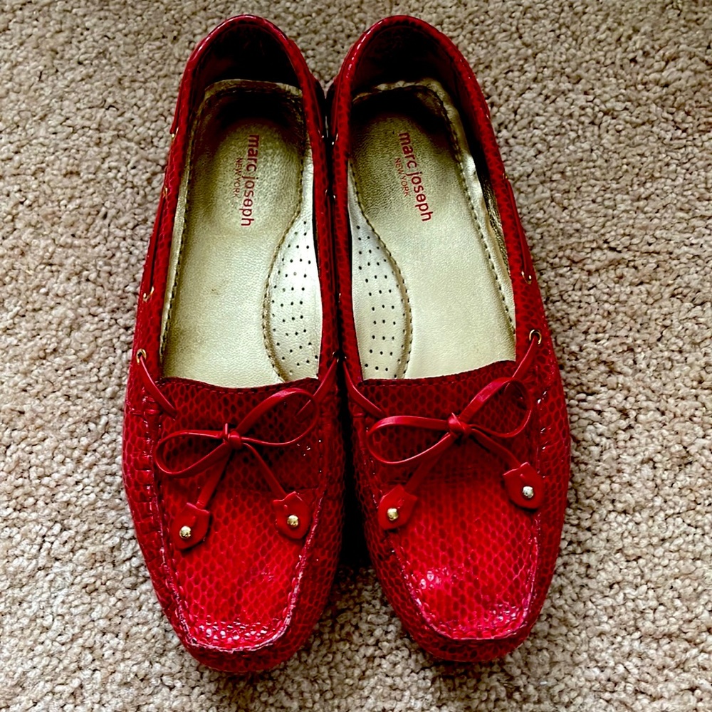 Orange/red loafers